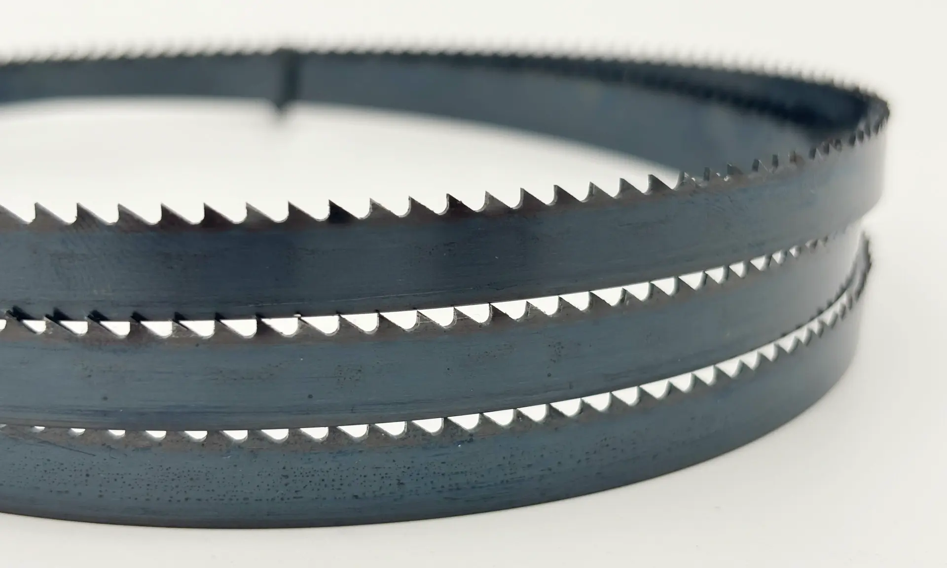 Hardback bandsaw blade